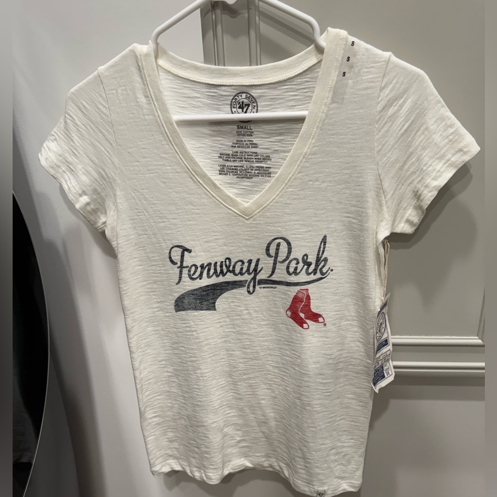 Boston Red Sox women’s t-shirt